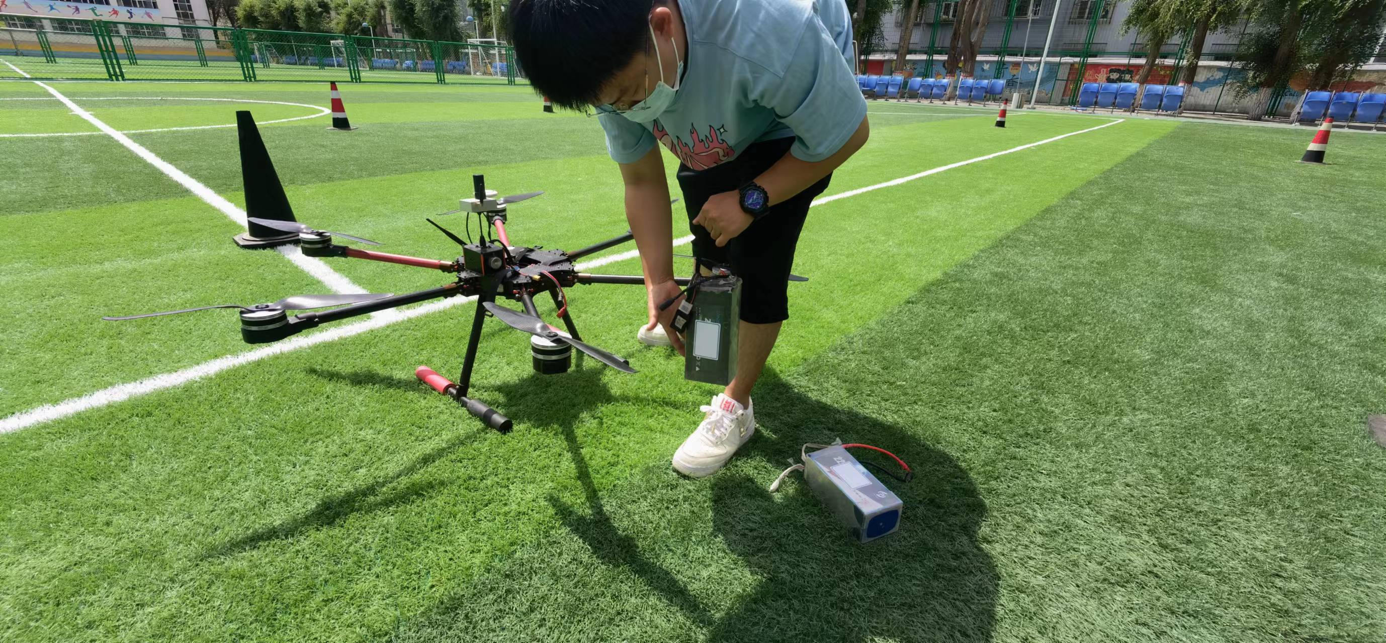 新疆哪里有无人机培训学校,报考需要什么条件？