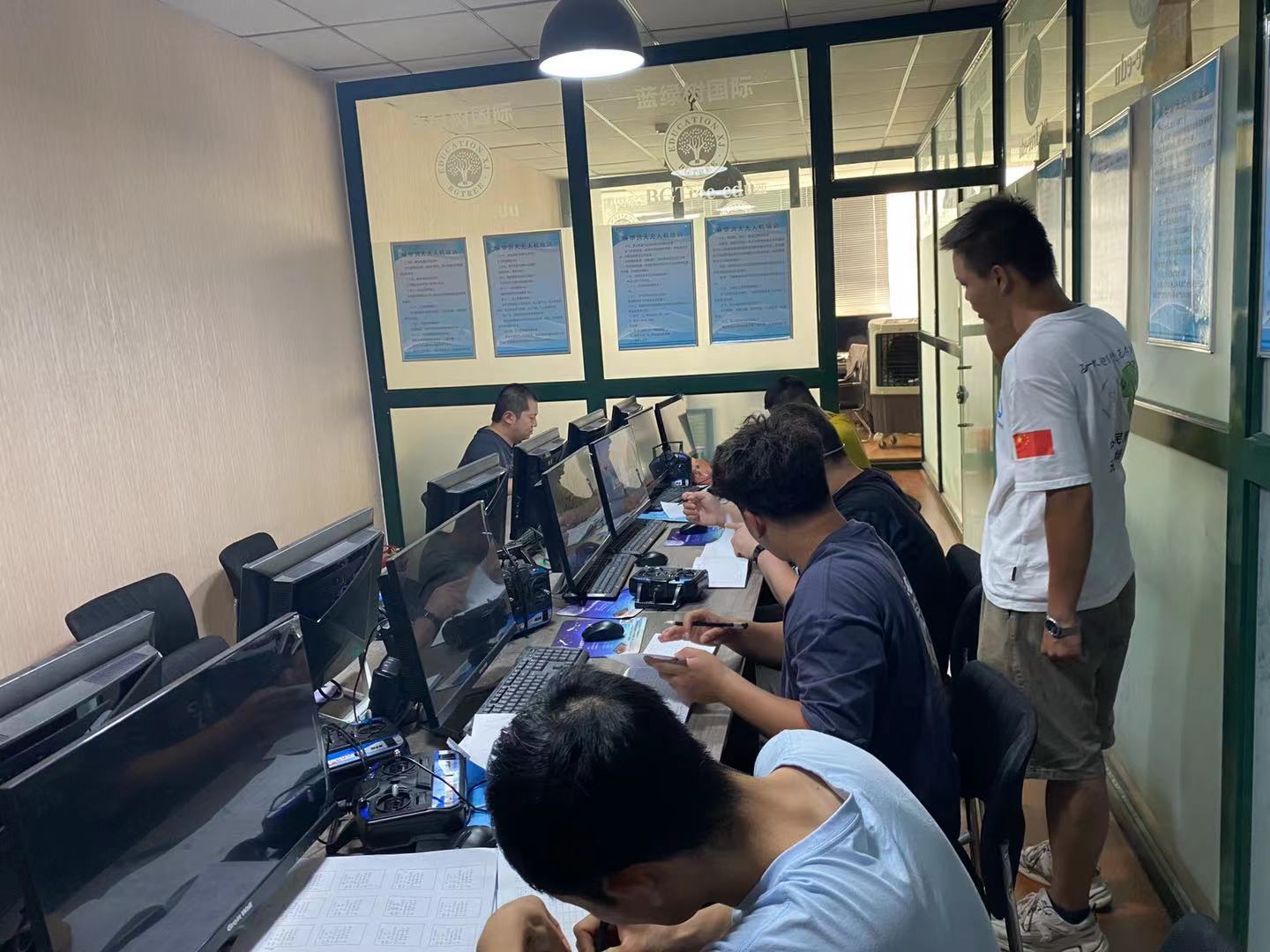 无人机培训学习驾驶执照只有一种吗？