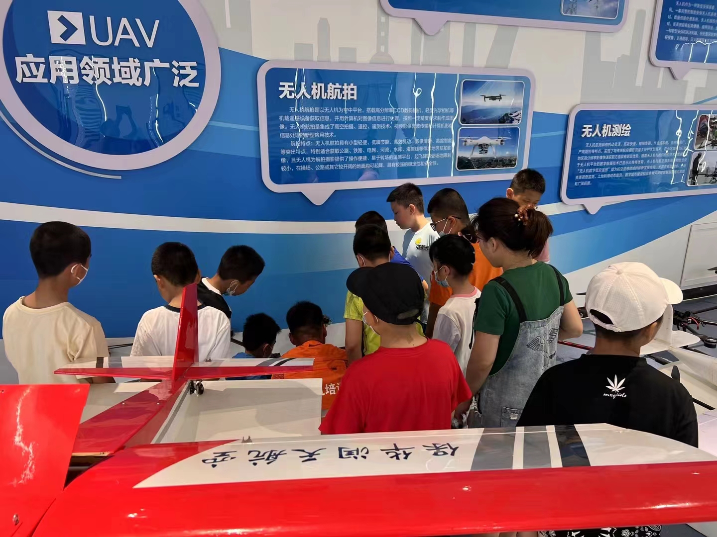 青少年无人机培训,新疆青少年无人机培训机构——保华润天航空