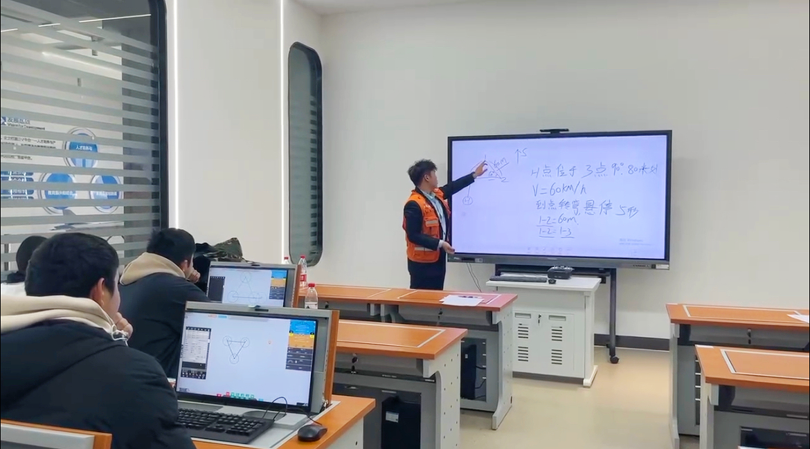 【新疆保华润天】新疆CAAC无人机执照费用全解析：你的飞行梦，价值几何？
