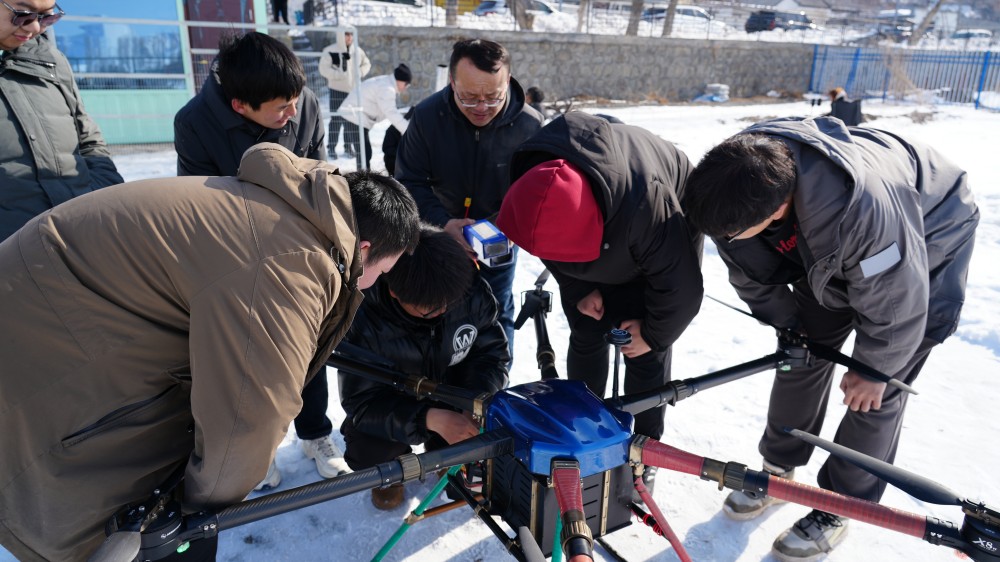 保华润天航空无人机培训基地：新疆学飞人的实战启航点