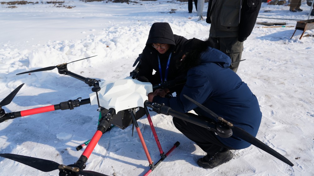 保华润天航空无人机学校：新疆学员的飞行梦工厂